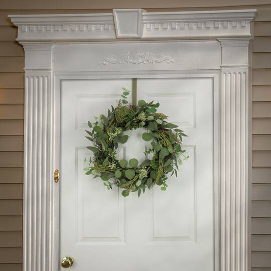22" Eucalyptus & Baby’s Breath Spring Wreath